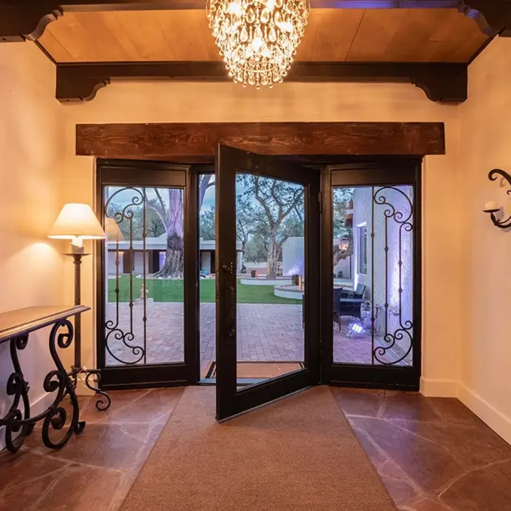 Hacienda Parador Solana Guest Ranch Wedding Venue Entryway