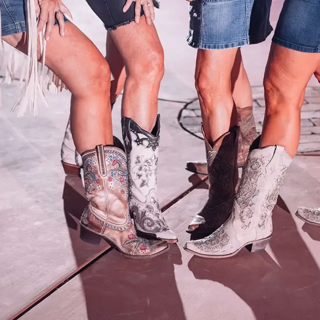 The Guest Ranch Wedding Experience The Courtyard Line Dancing